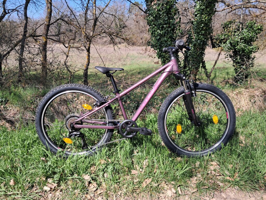 Location VTT enfant à Rougiers et sainte baume